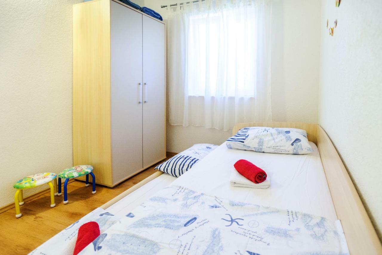 Apartments Stipe Rogoznica  Extérieur photo